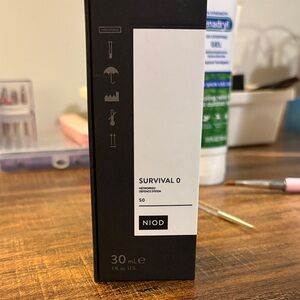 NIOD Survival 0 Skincare